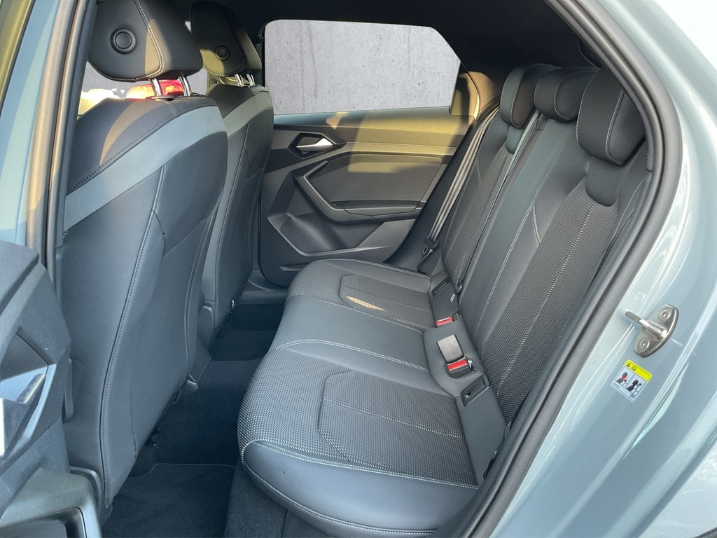 Audi - A1 allstreet 35 TFSI S tronic_4