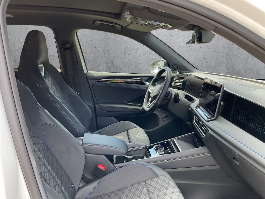 VW - Tiguan R-Line 1.5 eTSI 110 kW DSG_8