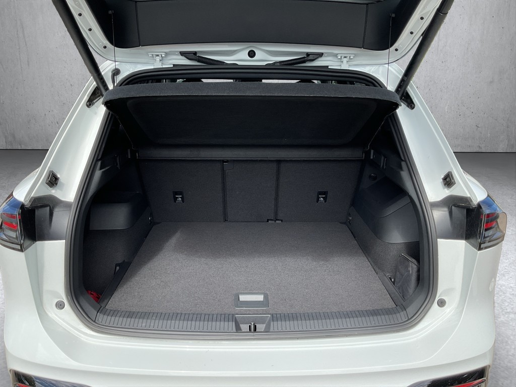 VW - Tiguan R-Line 1.5 eTSI 110 kW DSG_10