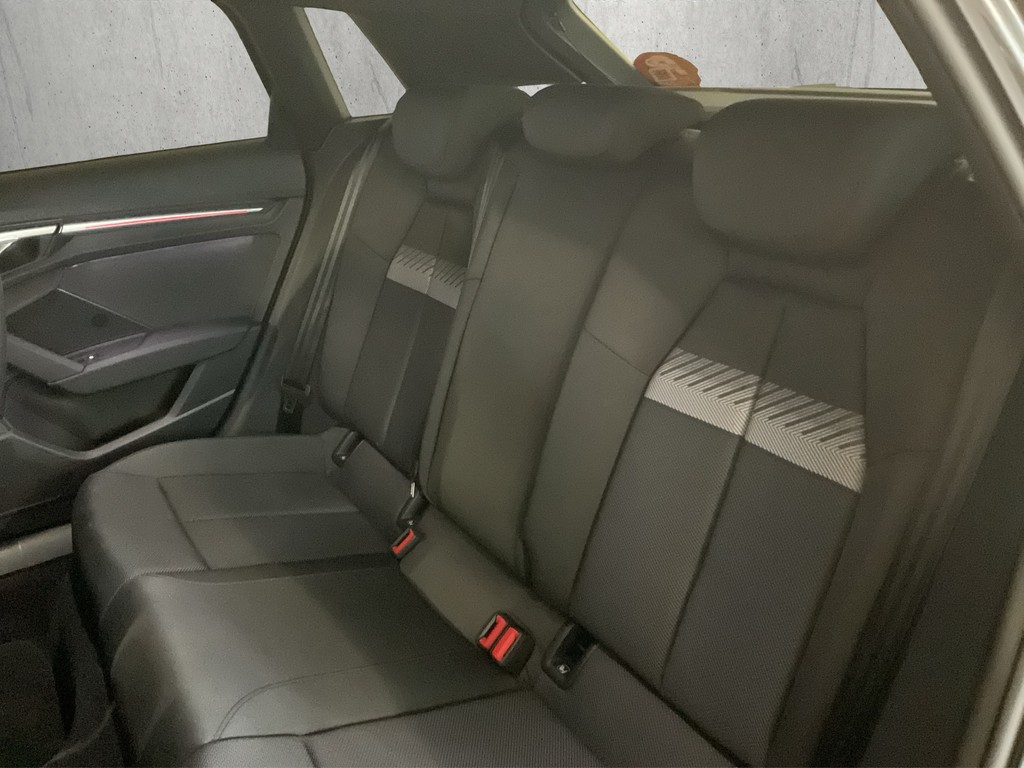 Audi - A3 Sportback 35 TFSI S line S tronic_4