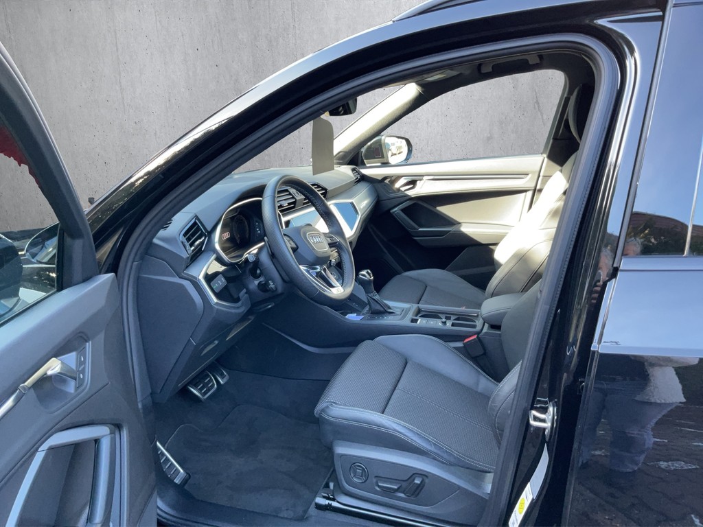 Audi - Q3 40 TFSI quattro S line S tronic_21