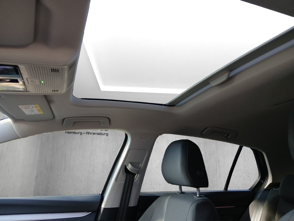 VW - Golf VIII Life 1.5 eTSI 85 kW DSG_8