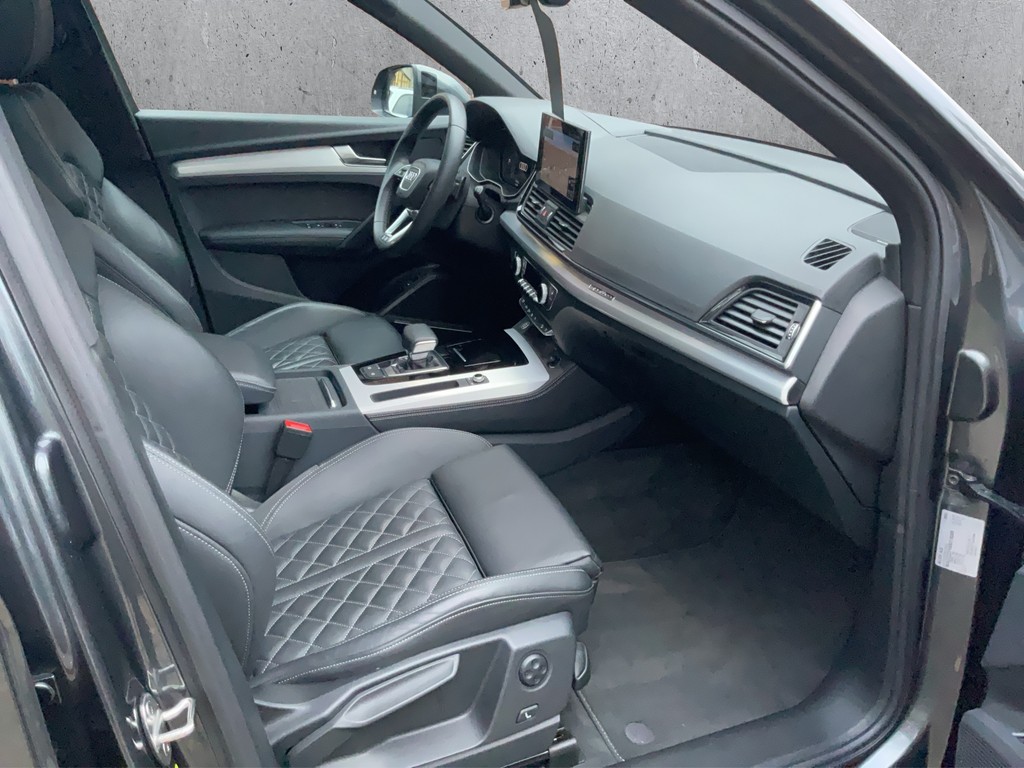 Audi - Q5 40 TFSI quattro S line S tronic_8