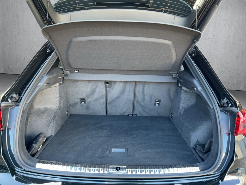 Audi - Q3 40 TFSI quattro S line S tronic_10