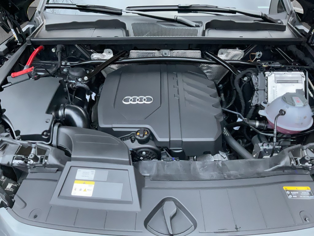 Audi - Q5 40 TFSI quattro S line S tronic_11