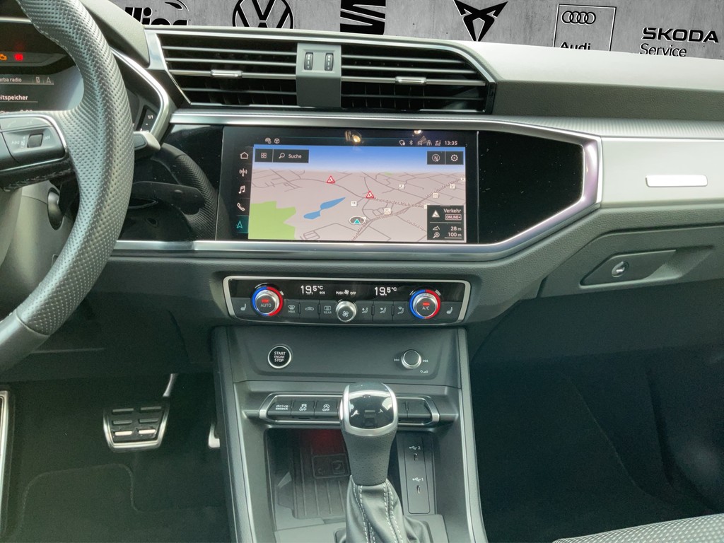 Audi - Q3 Sportback 35 TFSI S line S tronic_6