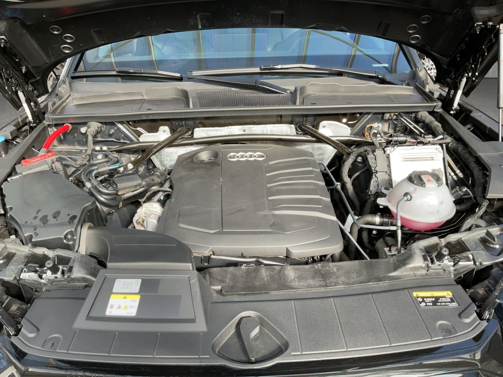 Audi - Q5 40 TDI quattro S line tiptronic_11