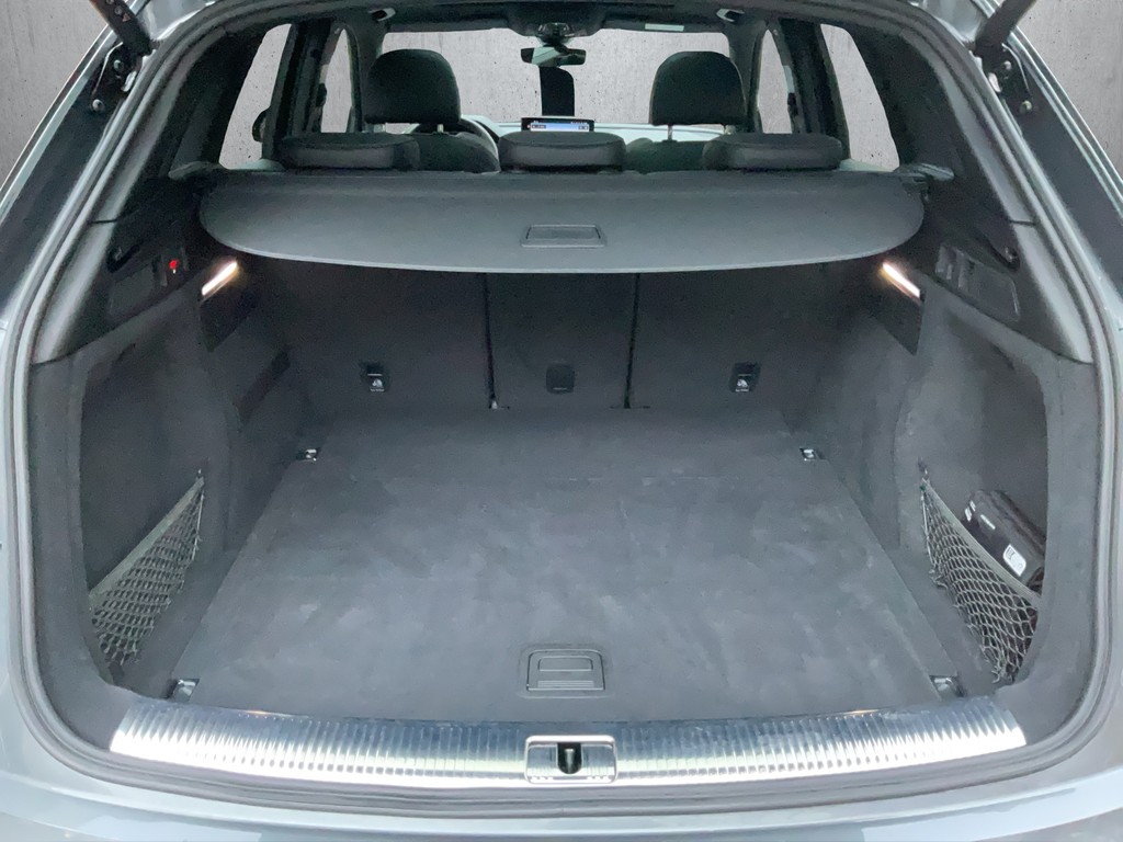 Audi - Q5 40 TFSI quattro S line S tronic_10