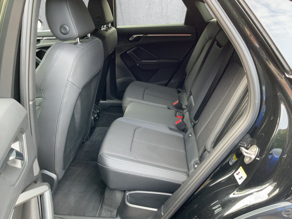 Audi - Q3 Sportback 35 TFSI S line S tronic_4