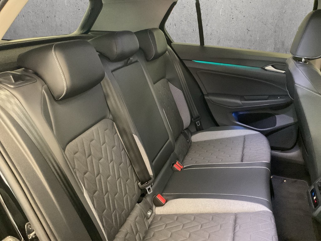 VW - Golf VIII Goal 1.5 eTSI DSG_11